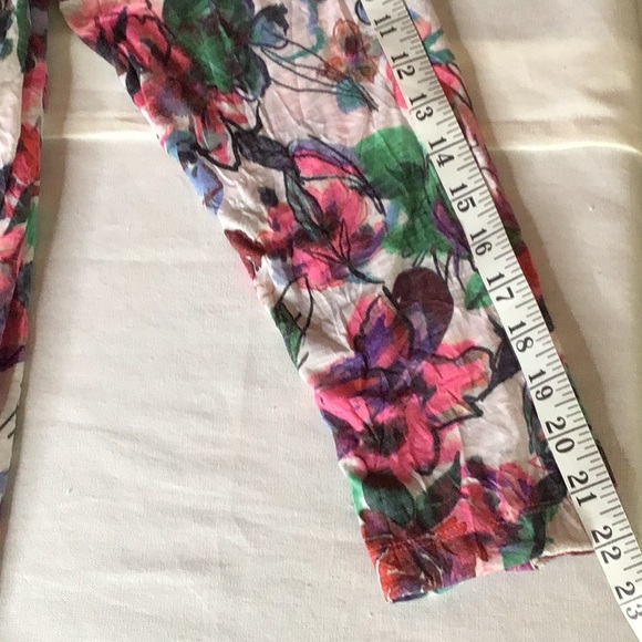 Ali Miles Multicolor Floral Blouse NWT - Picture 12 of 12